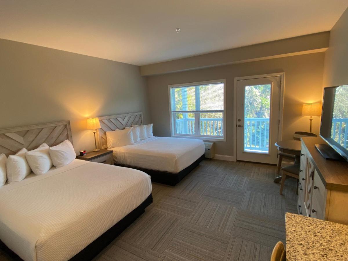 Hotel River Of